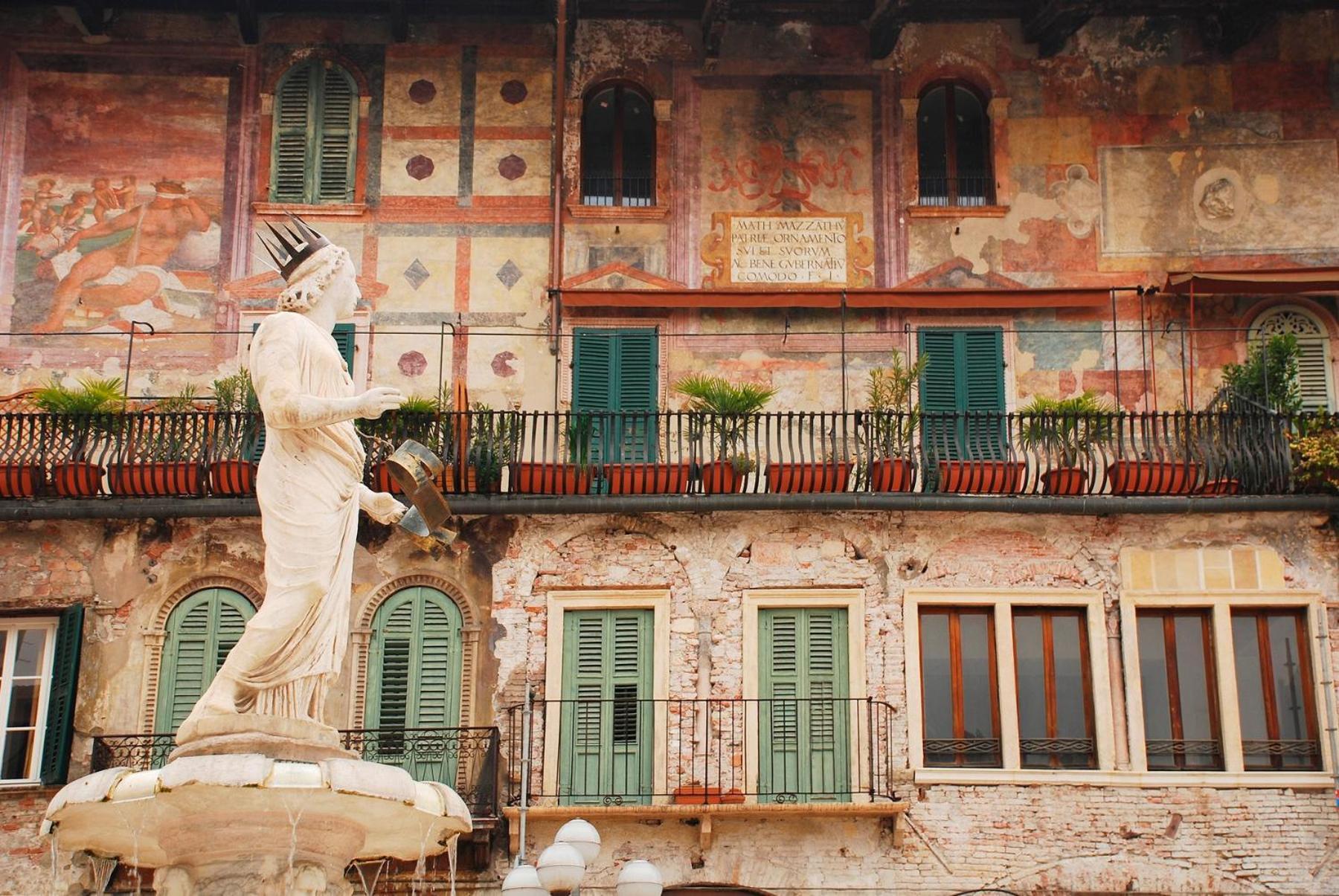 Boutique Apartment Ca Monastero Verona Exterior photo