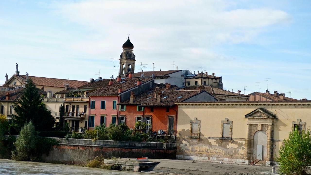 Boutique Apartment Ca Monastero Verona Exterior photo